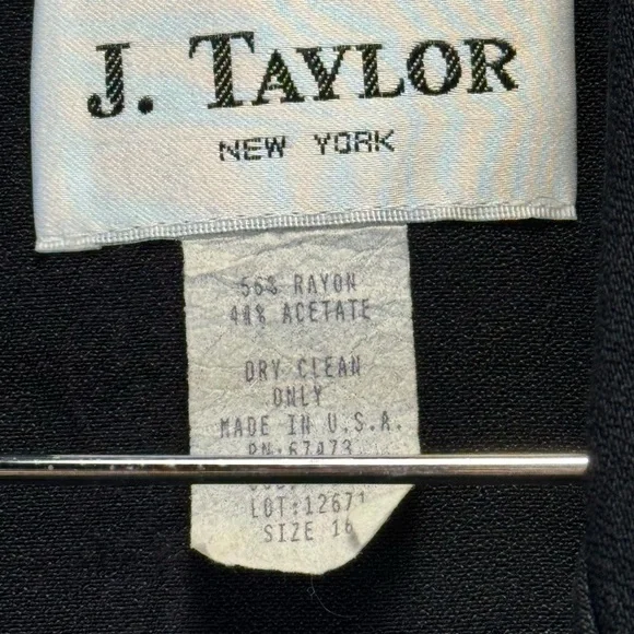 J Taylor New York elegant vintage long-sleeved cardigan Black Size 16 - Picture 5 of 8